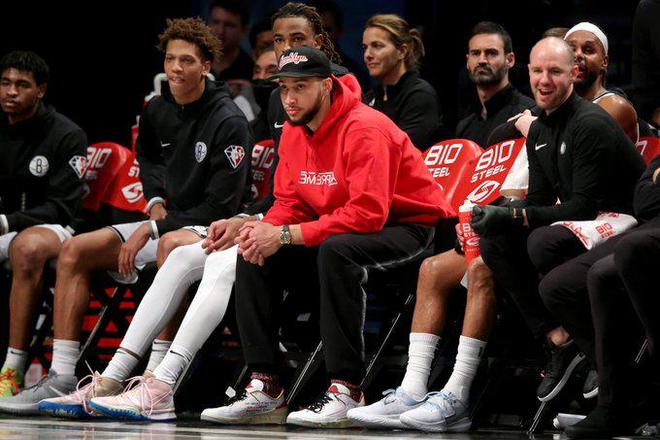 关于欧冠赛程吃紧；布鲁克林篮网加时末段伤情更新；震撼外界；训练强度明显提升的信息