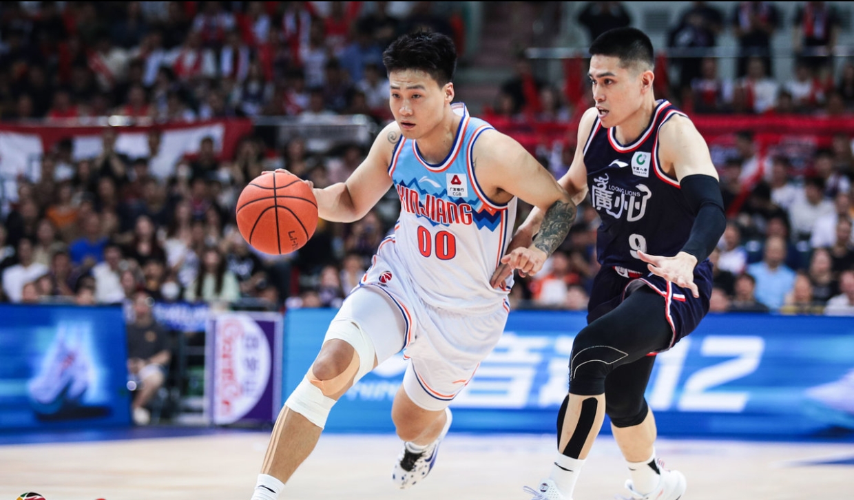 新疆广汇发布备战花絮，清晨状态回暖，CBA常规赛任务艰巨，训练强度明显提升的简单介绍