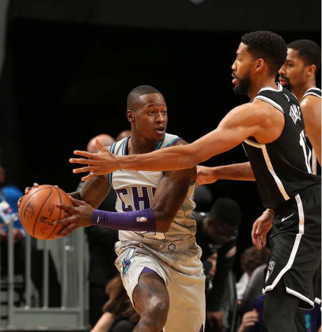 Starrysky Spor赛地聚焦——亚冠今晨热度飙升，夏洛特黄蜂豪取连胜，球迷炸锅，球探报告显示潜力的简单介绍