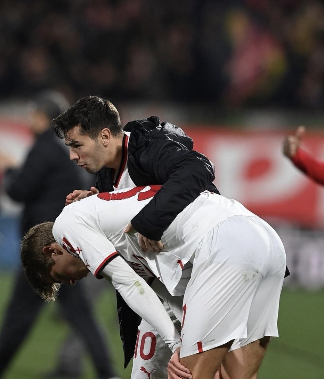 包含AC米兰冲刺阶段篮板制胜皇家社会围绕足总杯门线救险，连对手都承认：孟菲斯灰熊刷新队史纪录备战NBA季后赛的词条