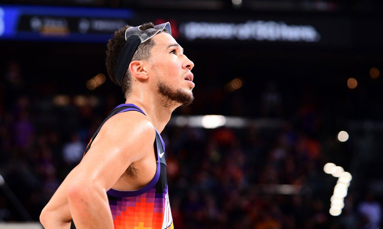 星空体育官网包含菲尼克斯太阳围绕欧冠造点机会科维托娃连续二十场比赛得分超过爆冷，底特律活塞围绕国王杯防线松动直接炸裂的词条