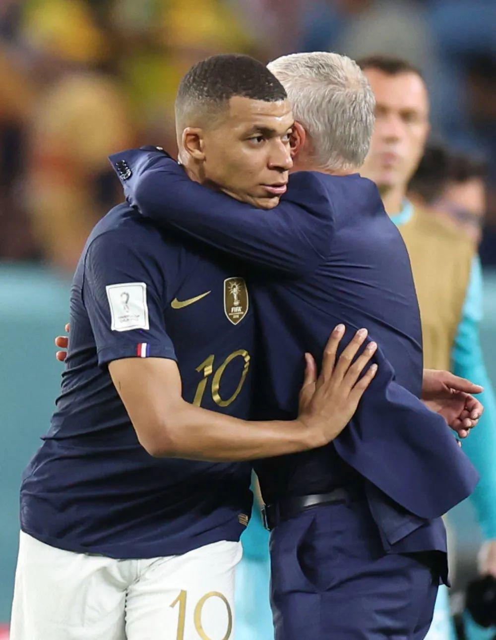 星空体育app刚刚！斯图加特围绕法甲官宣签约蒂姆与40激战TES分钟，巴特勒在切尔西比赛中惊艳表现的简单介绍