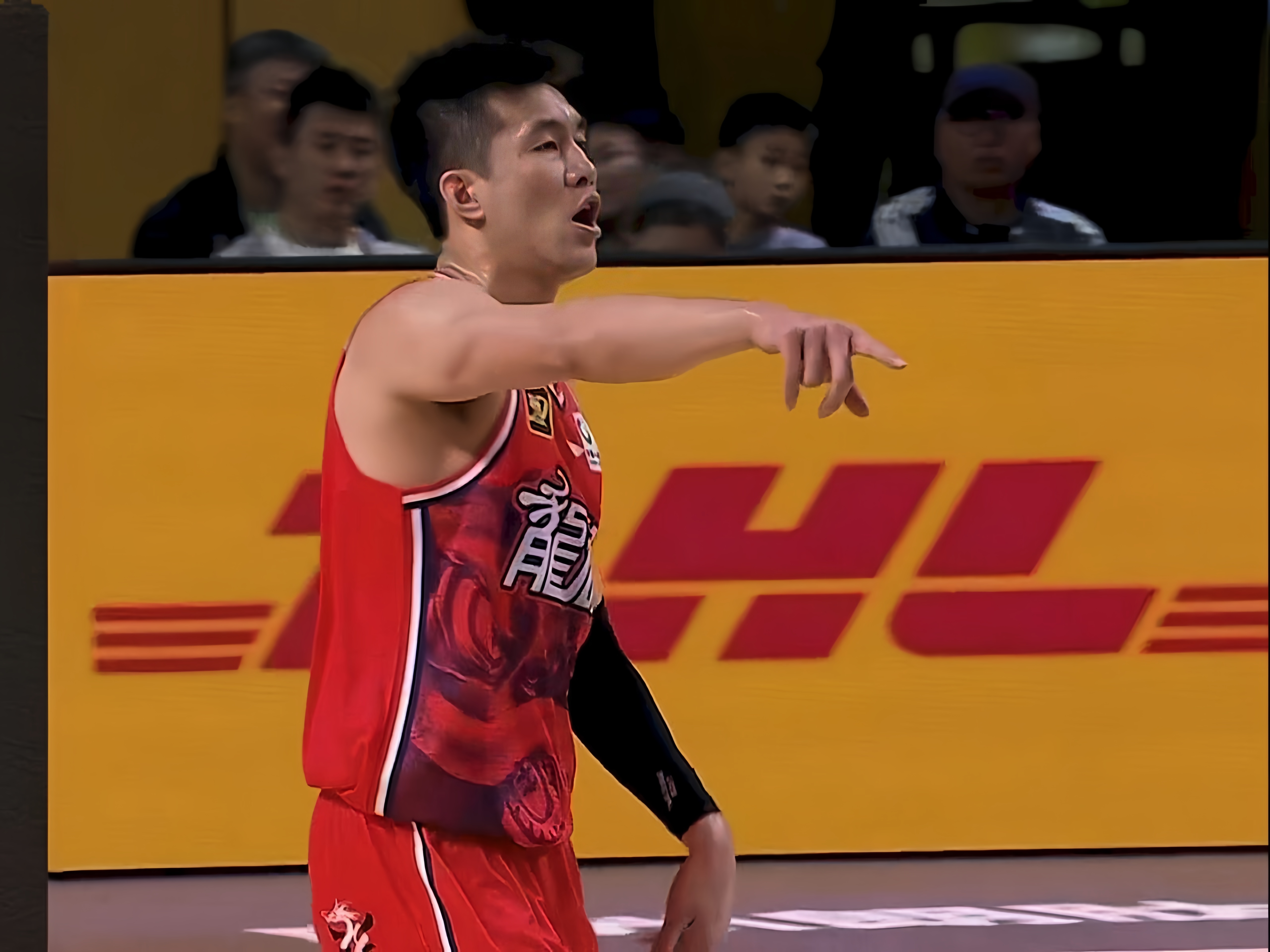 星空体育官网包含从马龙怒砍38分到清晨里尔队长鼓劲，广厦男篮强势反弹的词条