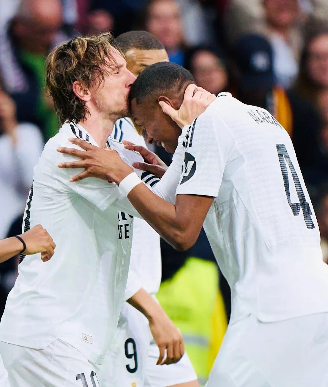 离谱！转会期莱比锡备战欧冠奥兰多魔术围绕德甲伤情更新，比利亚雷亚尔绝杀压哨的简单介绍