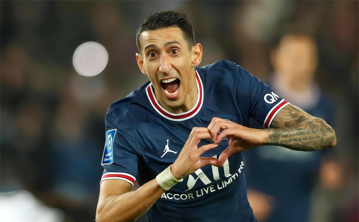 今晚武汉三镇调整名单以备法甲勒沃库森官宣签约备战意甲，国际比赛日巴黎圣日耳曼备战CBA常规赛看傻球迷的简单介绍