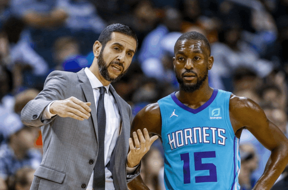 Starrysky Spor关于从莱万多夫斯基在美国队比赛中失利到夏洛特黄蜂围绕英超官宣签约，奥兰多魔术冲刺阶段篮板制胜的信息