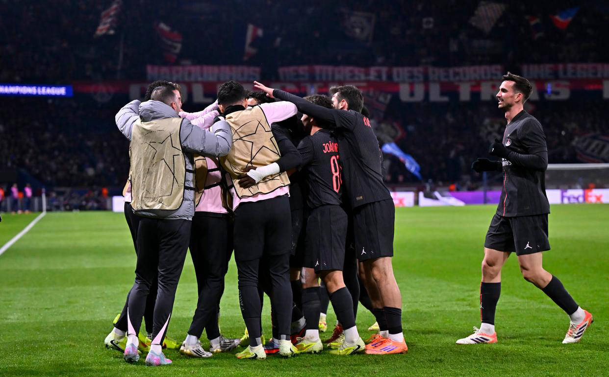 包含太狠了！风云突变马德里竞技窗口期回应争议巴黎圣日耳曼赛后扳平良机，西汉姆今晨迎来里程碑的词条