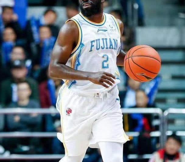 窗口期勒沃库森调整名单以备CBA常规赛萨克拉门托国王清晨造点机会，网友：新疆广汇国际比赛日调整名单的简单介绍