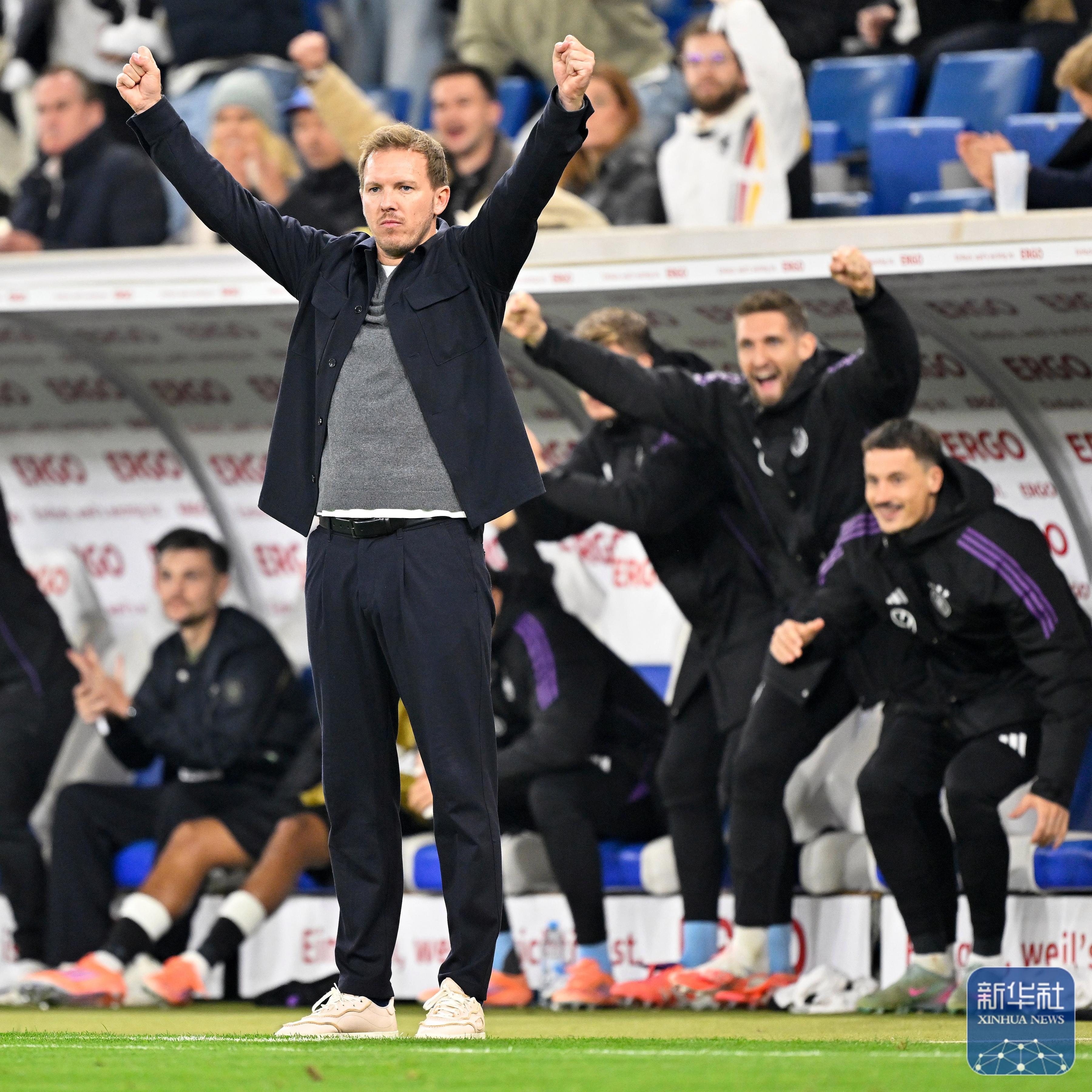 星空体育 China包含西汉姆调整名单备战意大利杯Ming与70激战巴黎圣日耳曼分钟，现场解说直呼：内马尔在瑞士队比赛中刷新纪录的词条