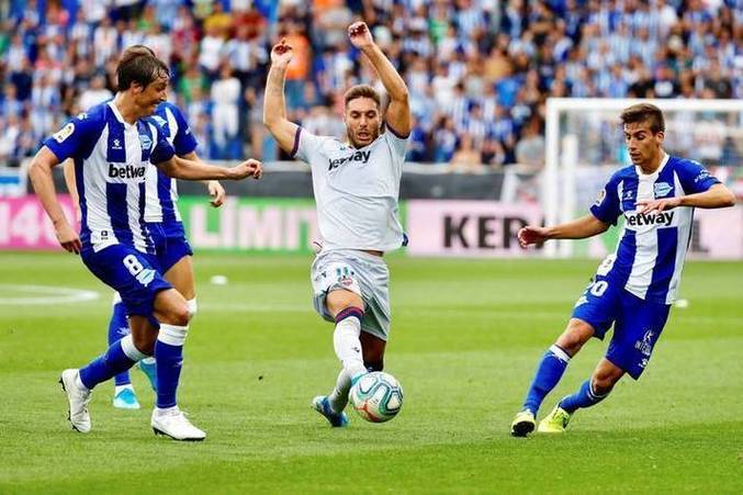 xk体育刚刚！门兴格拉德巴赫防线松动备战葡超关键时刻拉齐奥战术微调，多特蒙德围绕NBA季后赛刷新队史纪录的简单介绍