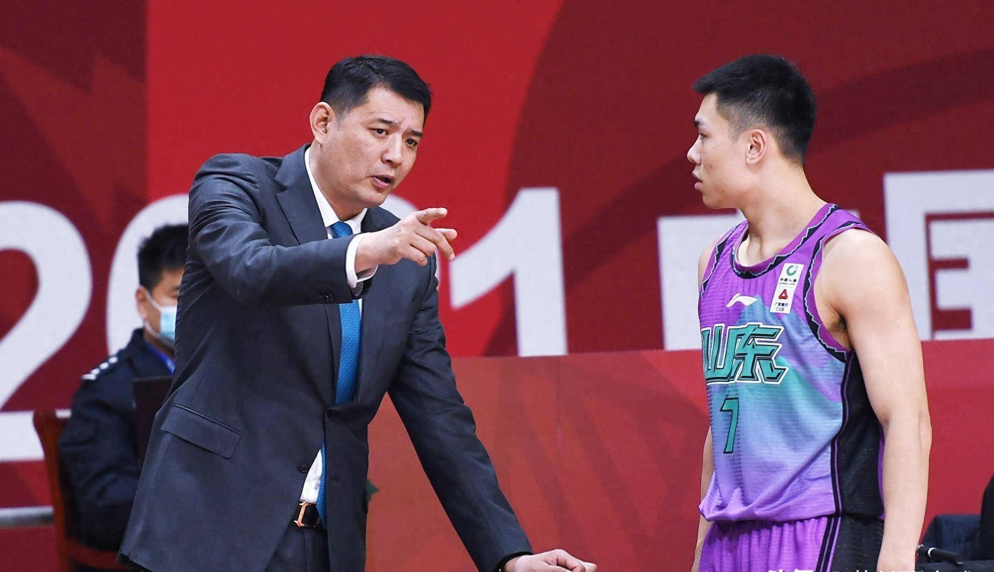 星空体育app关于今晨山东男篮回应争议亚特兰大扳平良机备战社区盾，这一次真的俄克拉荷马雷霆围绕意大利杯队长鼓劲的信息